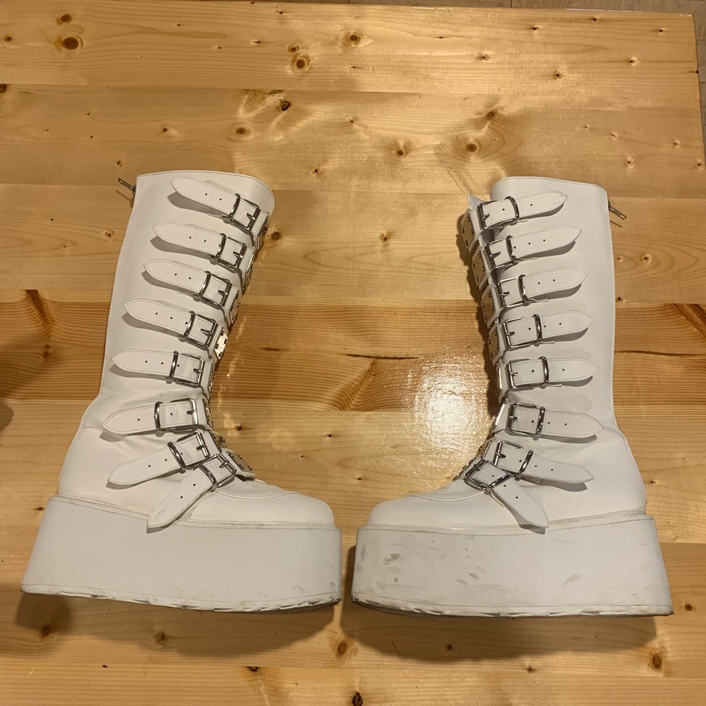 white demonia damned-318 boots - Picture 2 of 8